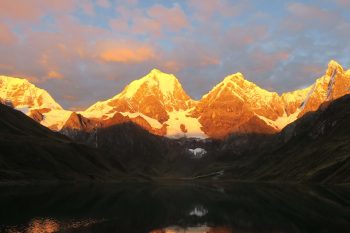 amanecer-carhuacocha